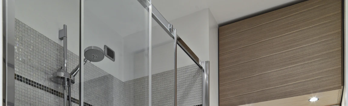 Frosted Glass Shower Doors in Bogarttown, ON